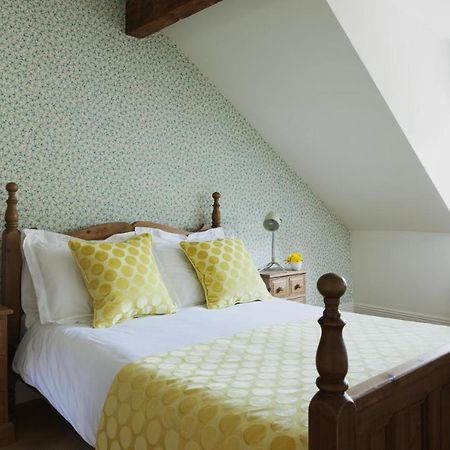 The Strand Inn ダンモア・イースト エクステリア 写真